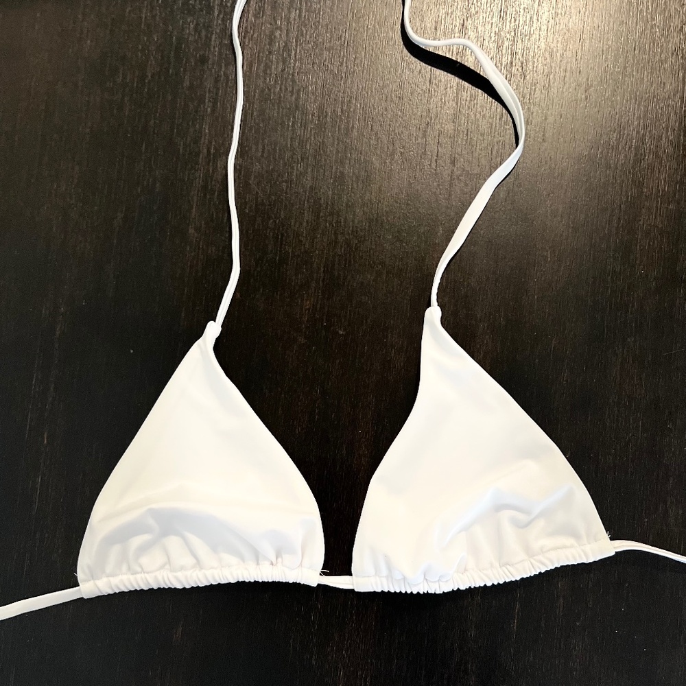 🤍 white bikini top 🤍